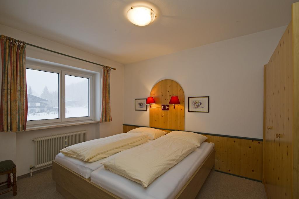 Tirolerhaus Daire Walchsee Oda fotoğraf